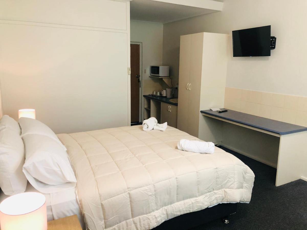 Mt. Gambier Residency Motel เมาท์แกมเบีย ภายนอก รูปภาพ