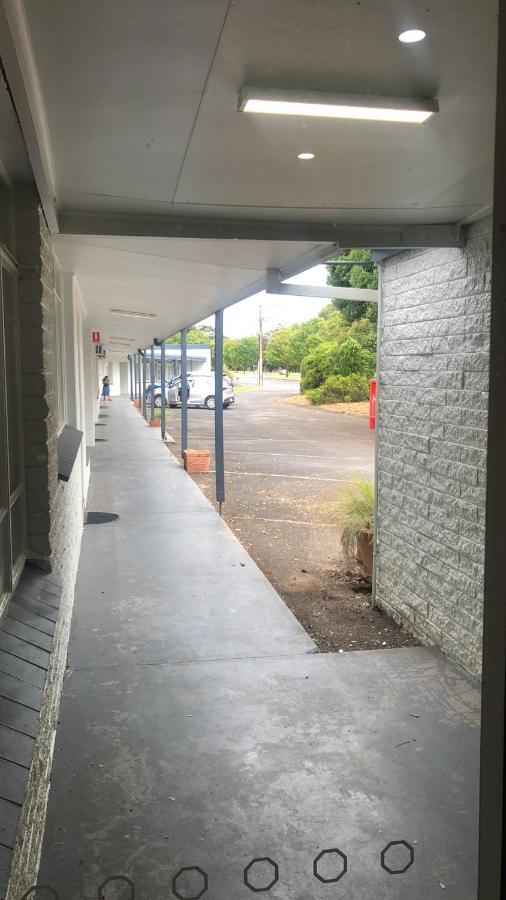 Mt. Gambier Residency Motel เมาท์แกมเบีย ภายนอก รูปภาพ